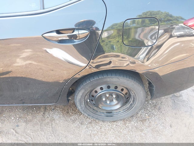 5YFBURHE5KP921317 Toyota 2zr-fe