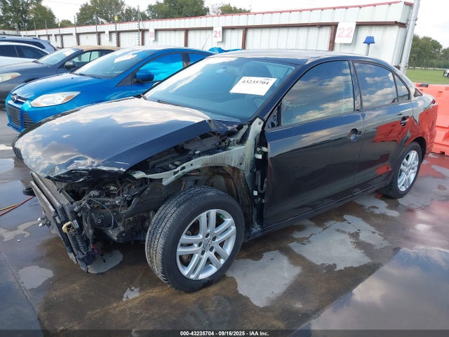 3VW2B7AJXJM212659 Volkswagen tsi