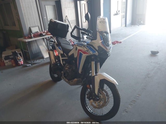 Honda Sd08e-6000001 2021 JH2SD1004MK100400 Image 1