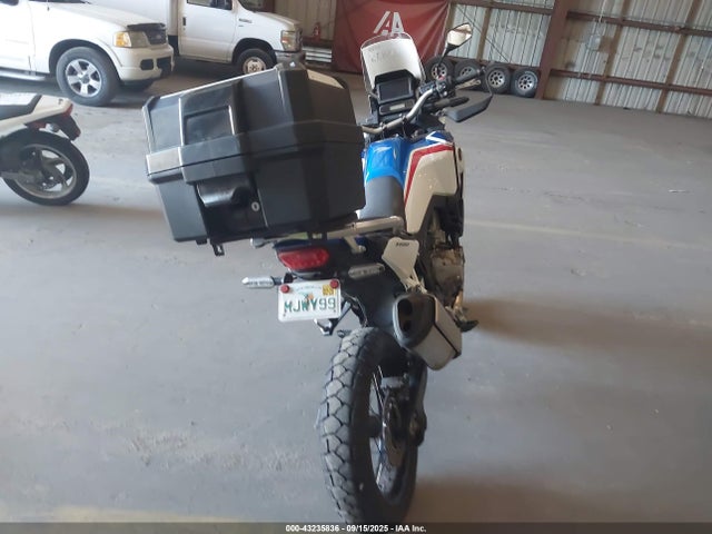 Honda Sd08e-6000001 2021 JH2SD1004MK100400 Image 6