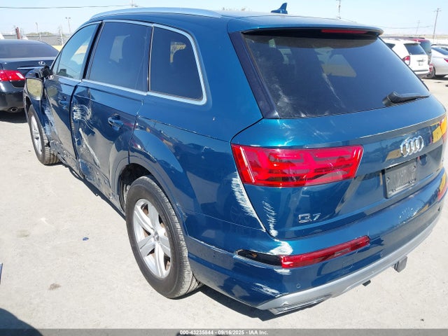 2018 AUDI Q7 WA1LHAF77JD024851 Photo 2