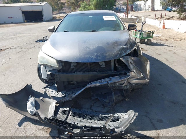 4T1BF1FK1GU256233 Toyota 2ar-fe