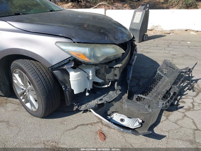 4T1BF1FK1GU256233 Toyota 2ar-fe