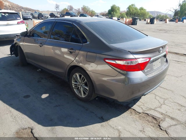 4T1BF1FK1GU256233 Toyota 2ar-fe