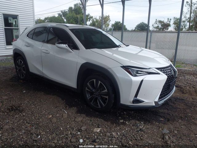 2019 LEXUS UX 200 JTHY3JBHXK2015324