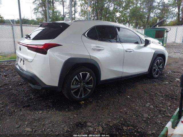 2019 LEXUS UX 200 JTHY3JBHXK2015324 Photo 3
