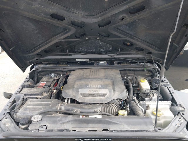 1C4HJWDG2EL311591 Jeep Wrangler