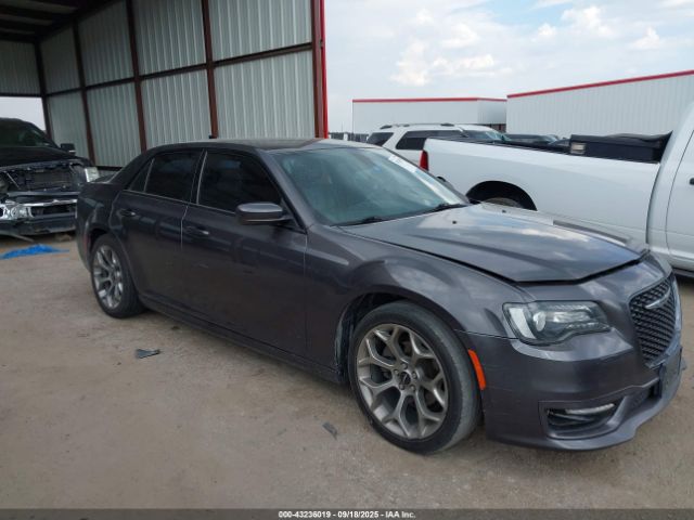 2018 CHRYSLER 300 2C3CCABG3JH142803