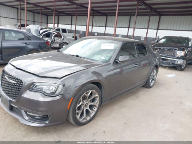 2018 CHRYSLER 300 2C3CCABG3JH142803 Photo 1