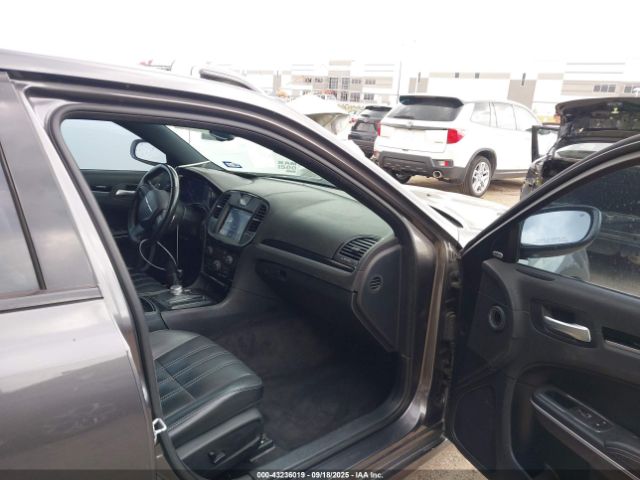 2018 CHRYSLER 300 2C3CCABG3JH142803 Photo 4