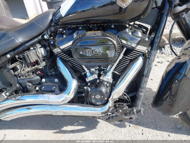 2018 HARLEY-DAVIDSON FLHCS 1HD1YPK19JC038319 Photo 7