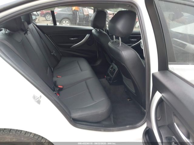 2018 BMW 320I WBA8E5G58JNV01691 Photo 7