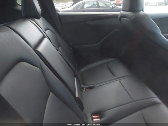 2026 TESLA MODEL Y 7SAYGDEE5TA439288 Photo 7
