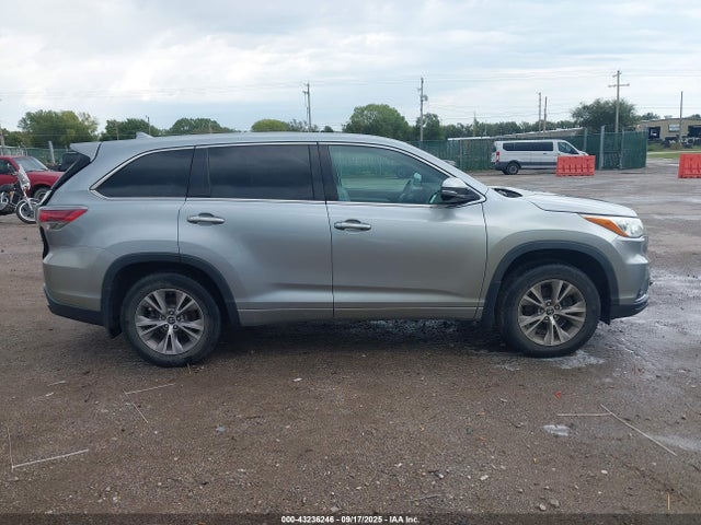 Toyota 2gr-fe 2016 5TDBKRFH5GS286505 Image 14