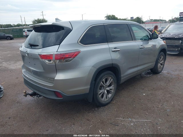 Toyota 2gr-fe 2016 5TDBKRFH5GS286505 Image 4