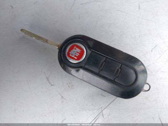 2013 FIAT 500 3C3CFFBR8DT635717 Photo 10