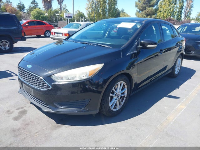 Ford 2015 2015 1FADP3F29FL269540 Image 2