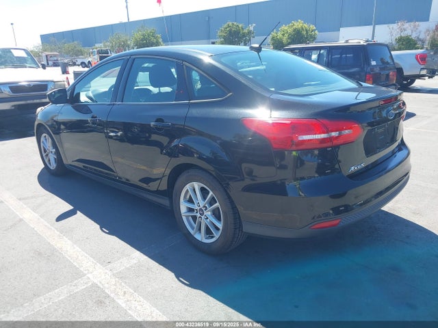 Ford 2015 2015 1FADP3F29FL269540 Image 3