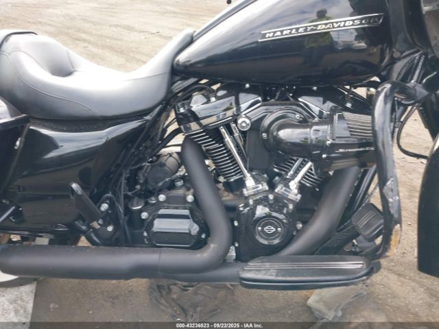 2018 HARLEY-DAVIDSON FLTRXS 1HD1KTC15JB627365 Photo 7