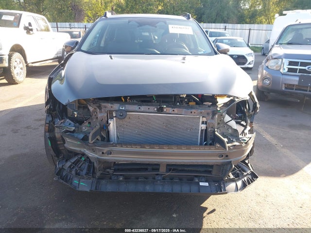 4S4GUHL62R3708226 Subaru na