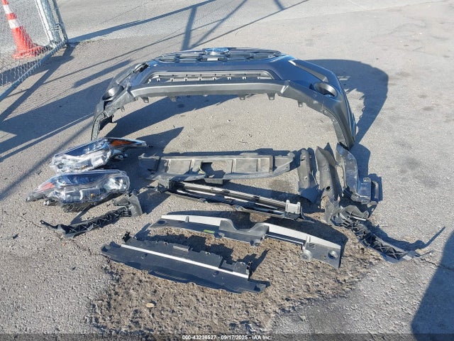 4S4GUHL62R3708226 Subaru na
