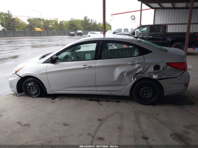 KMHCT4AE6HU286412 Hyundai 2017
