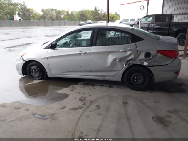 KMHCT4AE6HU286412 Hyundai 2017