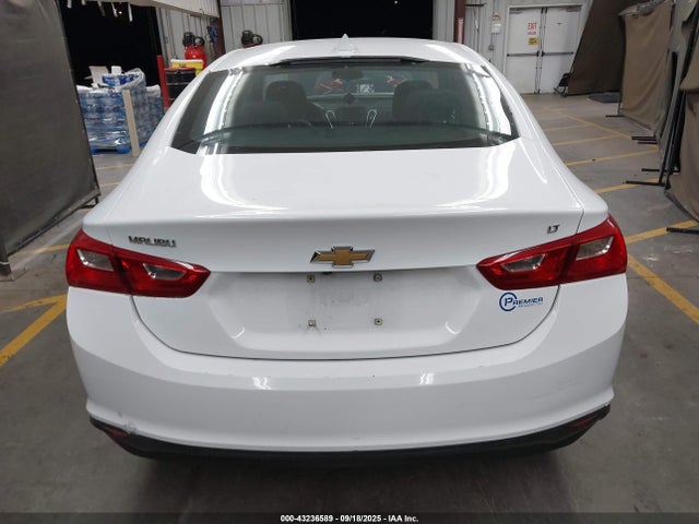 1G1ZD5ST3JF236276 Chevrolet MALIBU LT