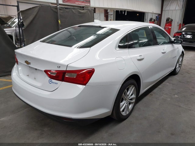 1G1ZD5ST3JF236276 Chevrolet MALIBU LT