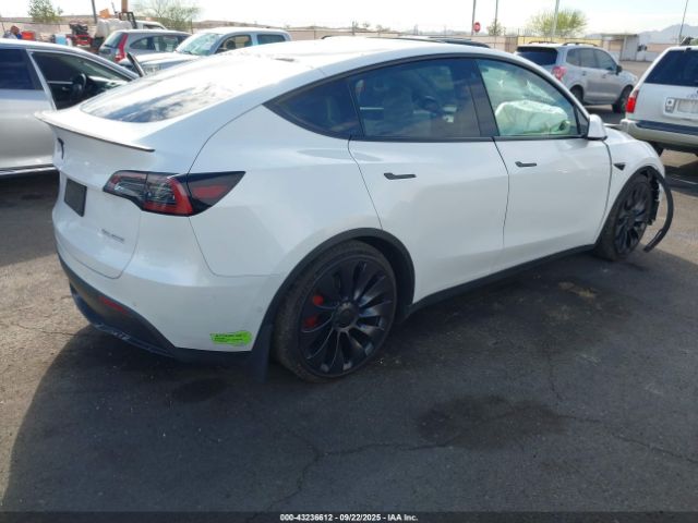 2022 TESLA MODEL Y 7SAYGDEF7NF398189 Photo 3