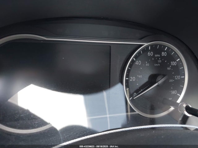 3N1CN8EV5SL817748 Nissan 2025