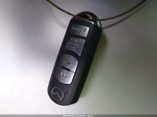 2018 MAZDA MAZDA6 JM1GL1VM1J1305090 Photo 10