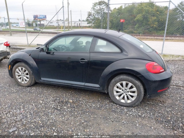 3VWF17AT1FM646143 Volkswagen Beetle