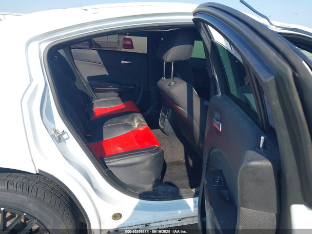 Dodge 2015 2015 2C3CDXBGXFH725473 Image 8