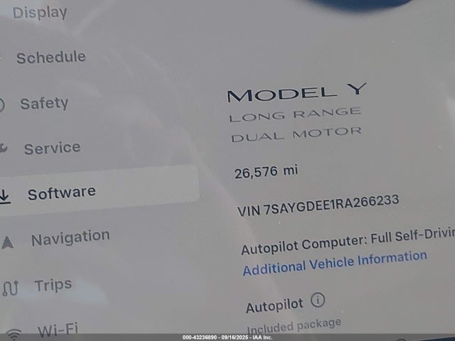 2024 TESLA MODEL Y 7SAYGDEE1RA266233 Photo 6