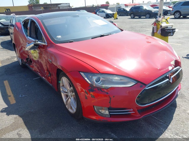 2013 TESLA MODEL S 5YJSA1CG1DFP21908 Photo 0