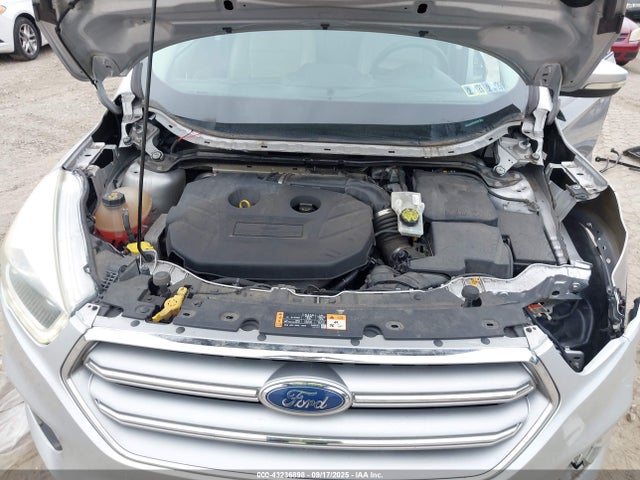 1FMCU0J9XHUA75058 Ford 2017