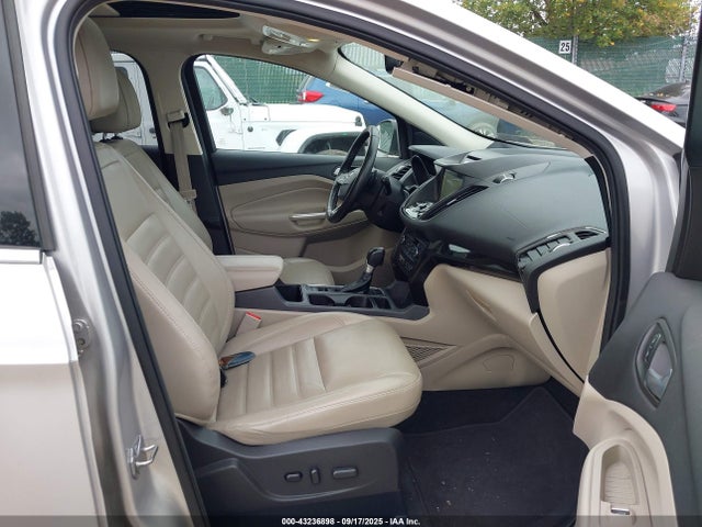 1FMCU0J9XHUA75058 Ford 2017