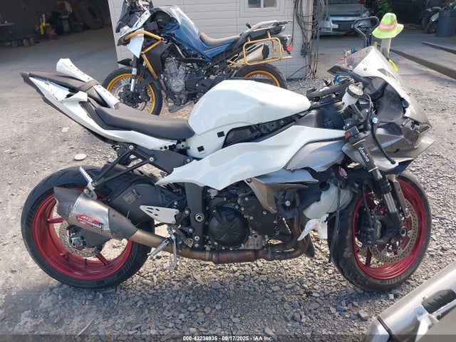 JKBZXJK18SA007232 Kawasaki 2025