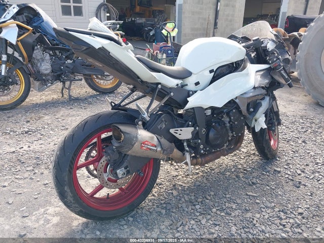 JKBZXJK18SA007232 Kawasaki 2025