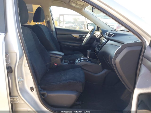 5N1AT2MT8FC805761 Nissan 2015