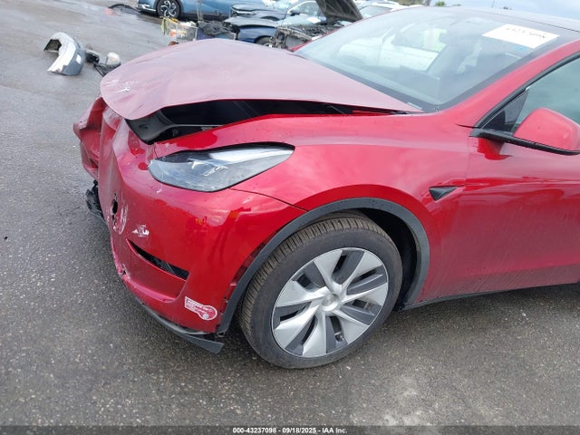 2024 TESLA MODEL Y 7SAYGDEE2RA251109 Photo 5