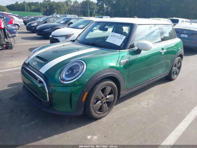 2022 MINI SE HARDTOP WMW13DJ00N2R29745 Photo 1