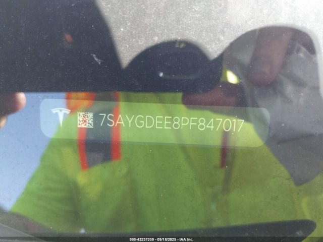 2023 TESLA MODEL Y 7SAYGDEE8PF847017 Photo 8