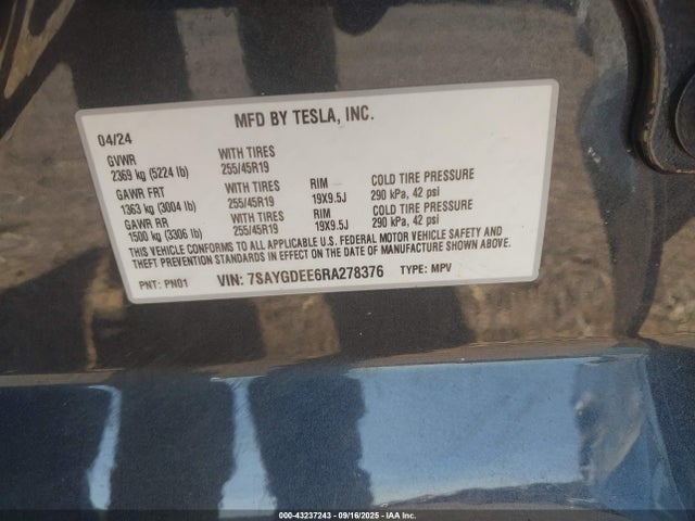 2024 TESLA MODEL Y 7SAYGDEE6RA278376 Photo 8
