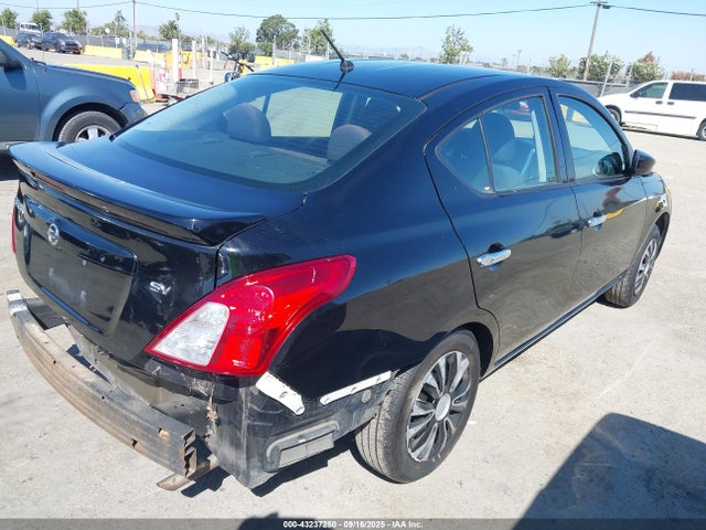 3N1CN7APXJL885298 Nissan Versa