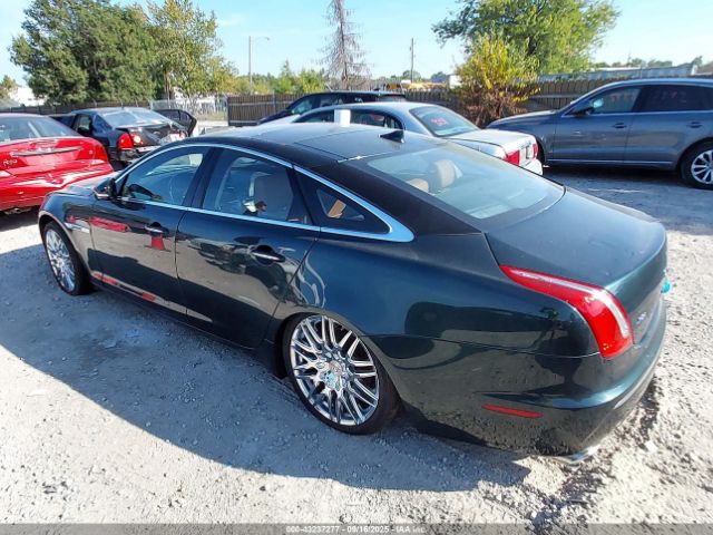 2014 JAGUAR XJ SAJWJ1CD3E8V61671 Photo 2