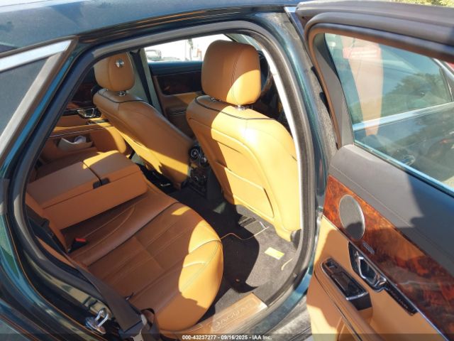 2014 JAGUAR XJ SAJWJ1CD3E8V61671 Photo 7