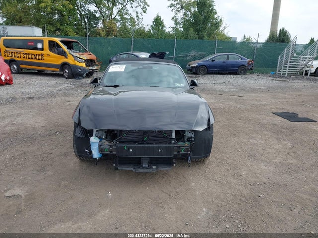 Ford 4v 2025 1FAGP8UH2S5104185 Image 13