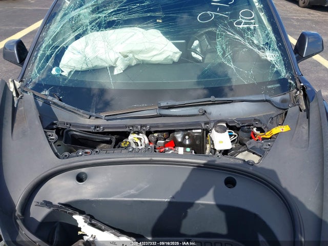 2023 TESLA MODEL 3 5YJ3E1EAXPF462938 Photo 9